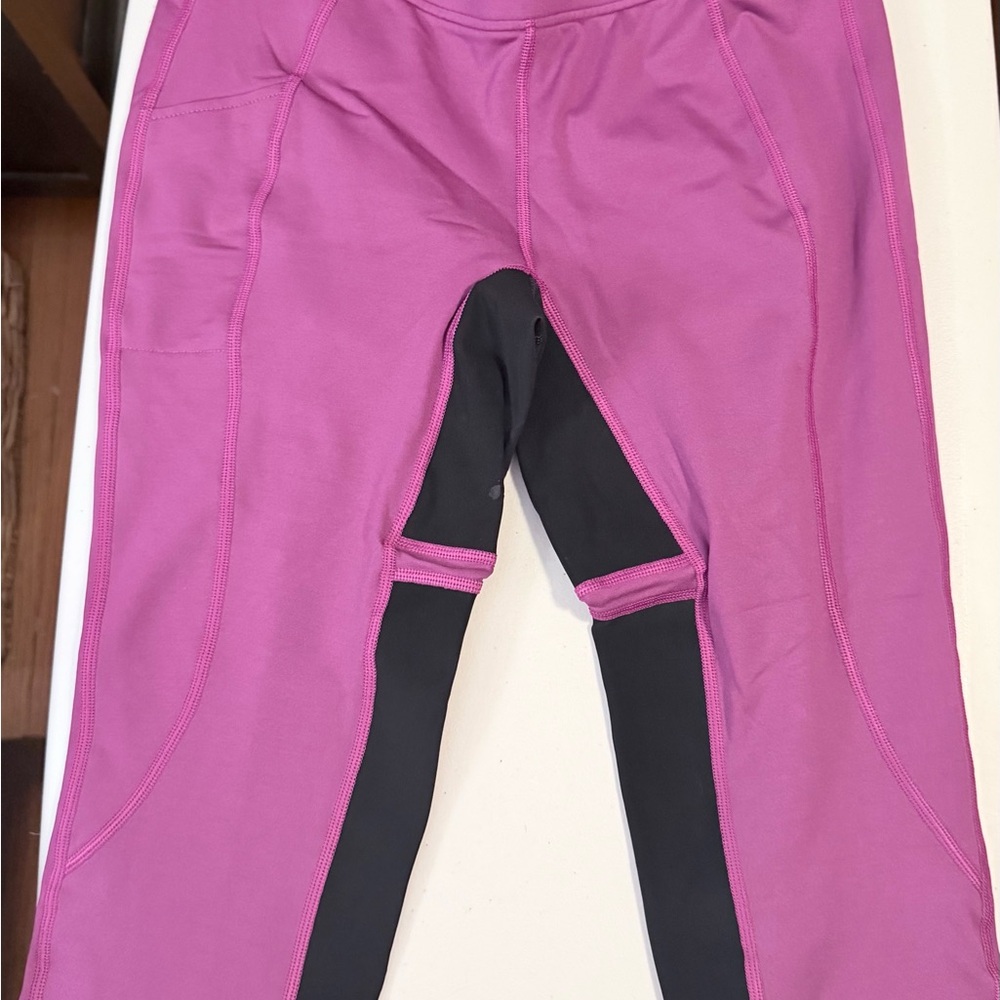 Kerrits Fuchsia and Black Full Seat Breeches - Picture 2 of 6